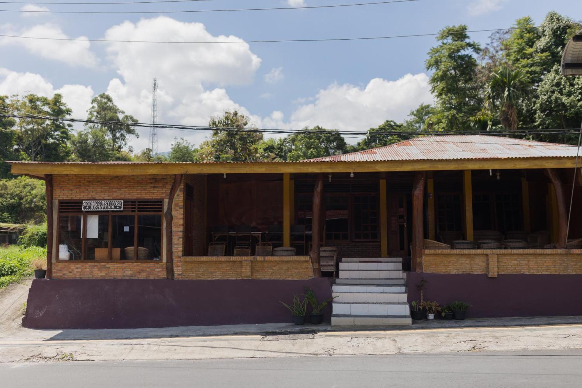 Gokhon Guest House Tuk Tuk Exterior photo